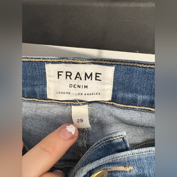 EUC- FRAME- Le high rise flare jeans - Picture 3 of 10